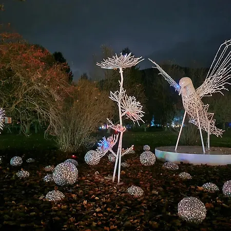 Daire At Park, Luxurioese Mit Terrasse Und Parkplatz Im Herzen Von *