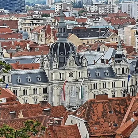 At Park, Luxurioese Mit Terrasse Und Parkplatz Im Herzen Von Daire Graz