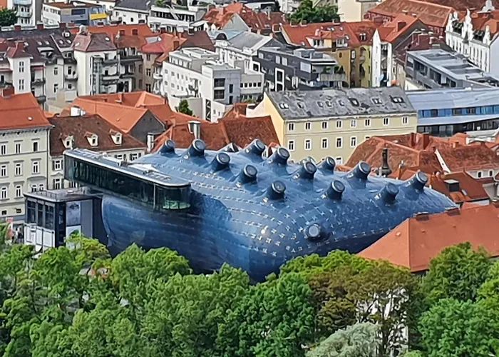 Appartamento At Park, Luxurioese Mit Terrasse Und Parkplatz Im Herzen Von Graz