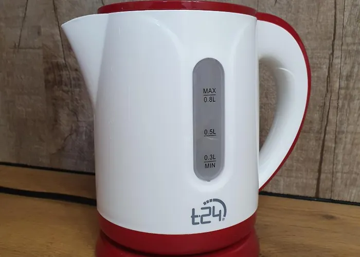 At Park, Luxuriöse Mit Terrasse Und Parkplatz Im Herzen Von