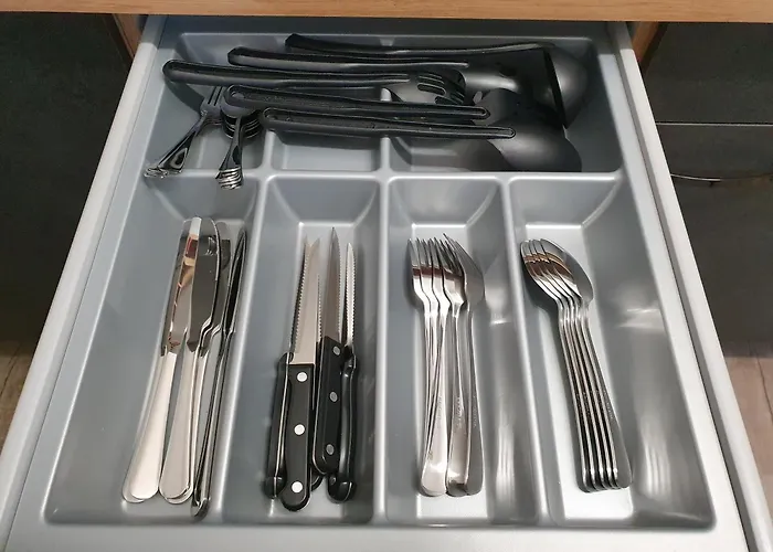 At Park, Luxuriöse Mit Terrasse Und Parkplatz Im Herzen Von Apartment Graz