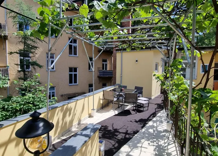 At Park, Luxurioese Mit Terrasse Und Parkplatz Im Herzen Von Διαμέρισμα